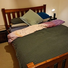 Private room in Maffra, Australia - with Brent