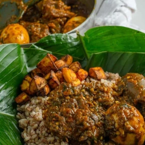 Home Restaurant in Abeokuta Expressway, Lagos LA, Nigeria - with Oluwatosin - Photo 1