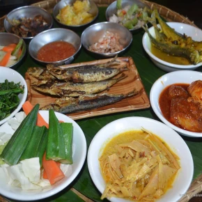 Home Restaurant in Lebuhraya Kuala Lumpur - Seremban, Seri Kembangan Selangor, Malaysia - with ZAINI - Photo 2
