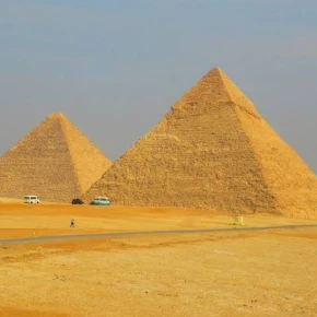 I'm one of the original Egyptians so i will guide you in all of cairo in Cairo - Photo 1