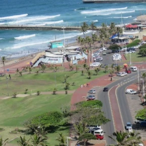 I know my city in and out and I also love it so much. It has beautiful - Live Streaming - Photo 5