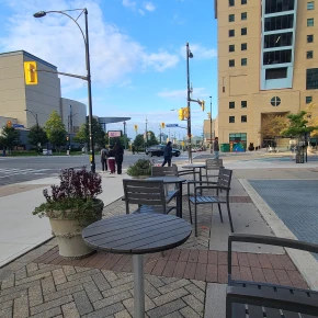 Show you the city tour , in your way in Hamilton - Photo 5