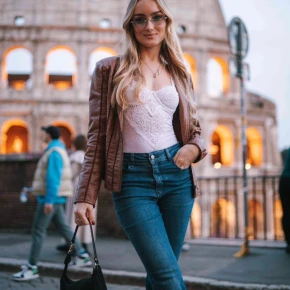 Ami - Private Tour Guide in Rome - Photo 2