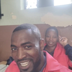 Meet Bulisani N in Bulawayo - Your Local Friend & Expert - ID10100 - Photo 3