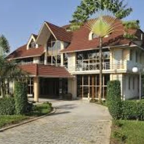 Entire apartment in Avenue de Buragane, Bujumbura Buterere, Burundi - with :Name - Photo 1