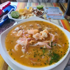 Home Restaurant in Quito, Francisco de Orellana Orellana, Ecuador - with JUAN CORNEJO - Photo 1