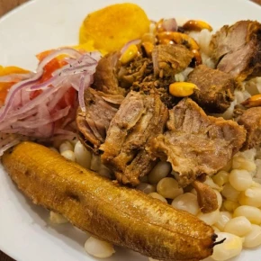 Home Restaurant in Quito, Francisco de Orellana Orellana, Ecuador - with JUAN CORNEJO - Photo 4