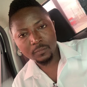 Meet Gilberto in Luanda - Your Local Friend & Expert - ID10281 - Photo 1