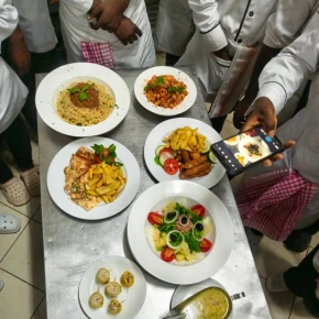 Home Restaurant in Kigali-Gatuna Road, Kigali Nyarugenge, Rwanda - with Twagirimana - Photo 4