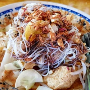Home Restaurant in Bojong Gede, Indonesia - with Ifam