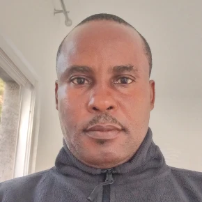 Meet Adedoyin, your local expert in 