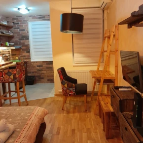 Entire apartment in Matije Gubca, Subotica Severnobački okrug, Serbia - with :Name - Photo 2