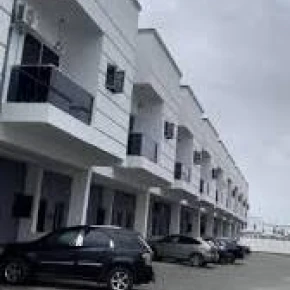 Entire apartment in Lekki, Nigeria - with :Name