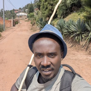Elisha Clever - Private Tour Guide in Kigali - Photo 5