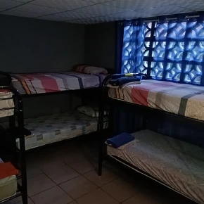 Bed in shared room and Sofa bed in living room in David, Panama - with Mike - Photo 2