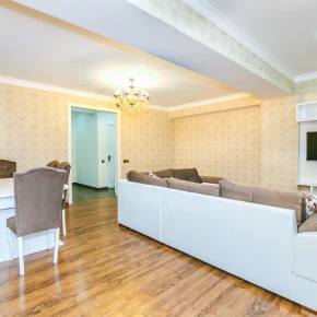Entire apartment in Xaqani Küçəsi, Bakı, Azerbaijan - with :Name - Photo 2