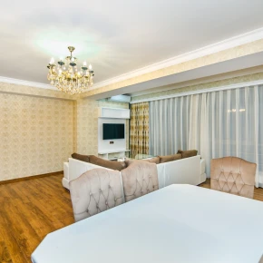 Entire apartment in Xaqani Küçəsi, Bakı, Azerbaijan - with :Name - Photo 6