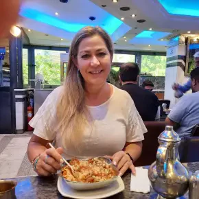 Home Restaurant in Maadi City Center Entrance,  El Basatin, Egypt - with halo egypt tours. - Photo 2