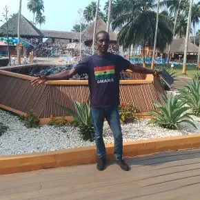 Arthur - Private Tour Guide in Accra - Photo 1