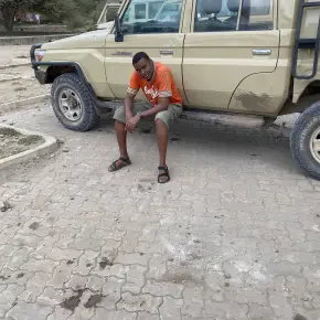 Anthony - Private Tour Guide in Arusha - Photo 2