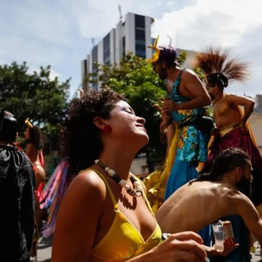 Beyond Vila Madalena: True Local Carnival & Community Vibes in São Paulo - Photo 4