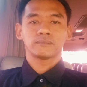 arif's profile image