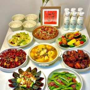 Home Restaurant in Chengdu Road,  Wanhua District, Taiwan - with Swostika - Photo 1