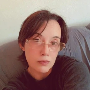 Thais's profile image