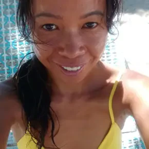 Esmeralda - Private Tour Guide in Malay - Photo 1