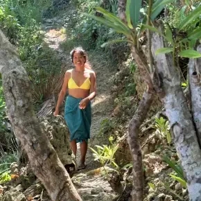 Esmeralda - Private Tour Guide in Malay - Photo 2