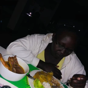 Home Restaurant in Kampala Road, Kampala, Uganda - with ELIJAH - Photo 2