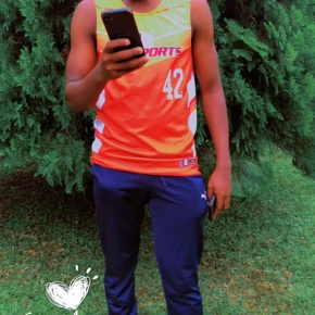 Meet ELIJAH, your local expert in Kampala - Photo 3