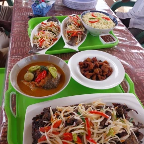 Home Restaurant in Route de Tankpé au Carrefour ADE, Godomey Abomey-Calavi, Benin - with Discovery - Photo 2