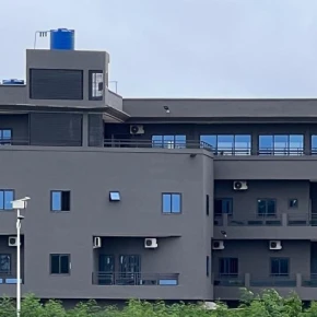 Entire apartment in Route de Tankpé au Carrefour ADE, Godomey Abomey-Calavi, Benin - with :Name