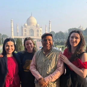 Hidden stories and Secrets of Taj Mahal with Unforgotable experience in Agra - Photo 3