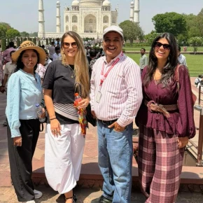 Hidden stories and Secrets of Taj Mahal with Unforgotable experience in Agra - Photo 5