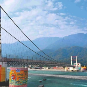 Explore Hidden Rishikesh with a Local Friend in Rishikesh - Photo 5