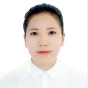 Thuy - Private Tour Guide in Hạ Long