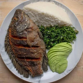 Home Restaurant in Kulambiro Ring Road, Kampala, Uganda - with Steven - Photo 6
