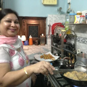 Home Restaurant in Agra, India - with manish butalia