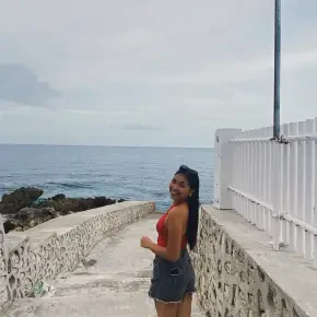 Niña Busa's profile image