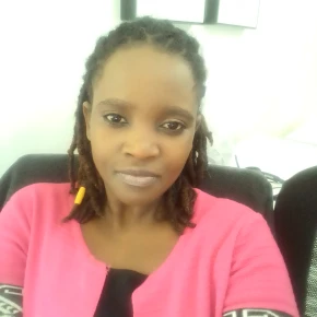 Edith Wekesa - Private Tour Guide in Nairobi - Photo 2