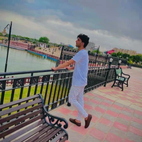 Be With Faraz - Live Streaming