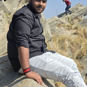Meet Yash Pratap Singh, your new local friend in Ayodhya - Photo 2