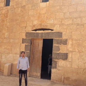 I have more than seven years of experience in tourism. I lived and was in Amman - Photo 2