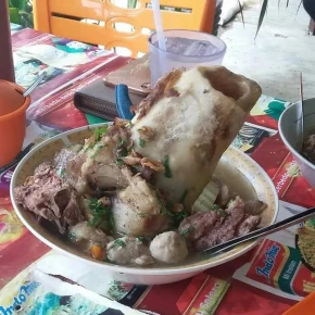 Home Restaurant in Gang Pansel,  Kota Medan, Indonesia - with Lya - Photo 4