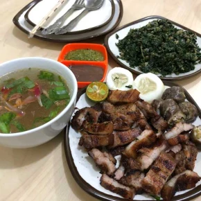 Home Restaurant in Gang Pansel,  Kota Medan, Indonesia - with Lya - Photo 6