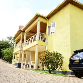Entire apartment in KG 28 Avenue, Kigali Nyarugenge, Rwanda - with Didier - Photo 4