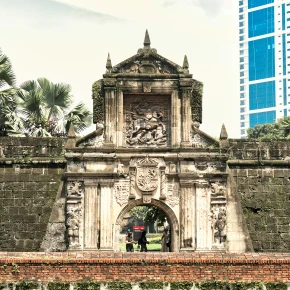 City Walk Tour - Where The Past Meets the Future in Manila