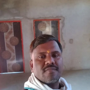 Private room in Ashapur Chauraha, Varanasi Varanasi Division, India - with :Name